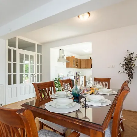 Amazing Home In Suhac 別荘 *